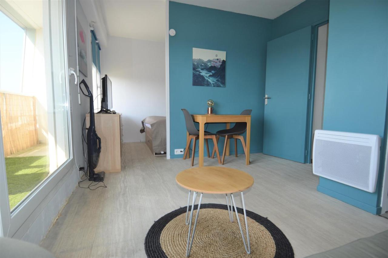 库尔瑟勒·苏尔·梅尔Studio Avec Chambre - Balcon Et A 20M De La Mer公寓 外观 照片