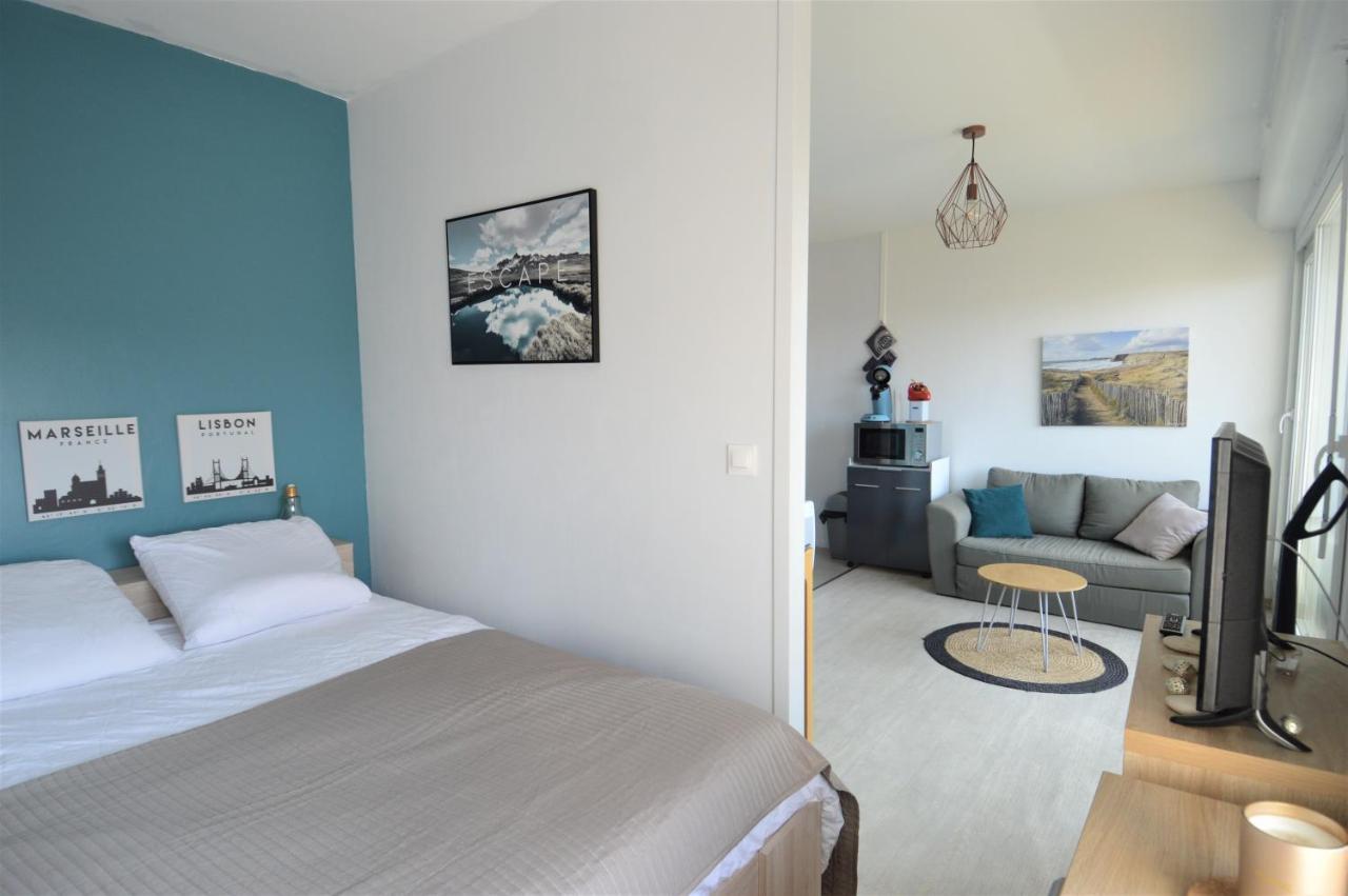 库尔瑟勒·苏尔·梅尔Studio Avec Chambre - Balcon Et A 20M De La Mer公寓 外观 照片